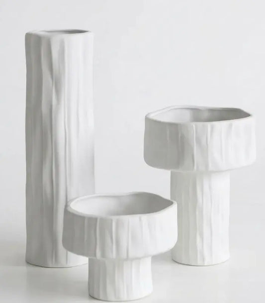 Sylvan Petite Ceramic Vase – White Textured Mini Pedestal Vessel