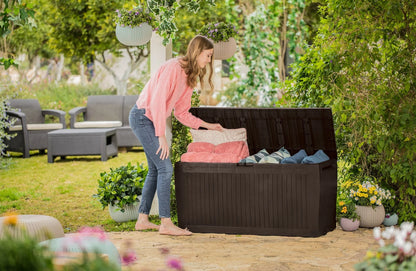 Keter Comfy Outdoor Storage 71-Gallon Resin Deck Box, Espresso Brown