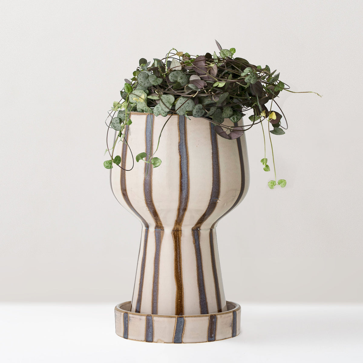 Agna glazed stoneware plant pot