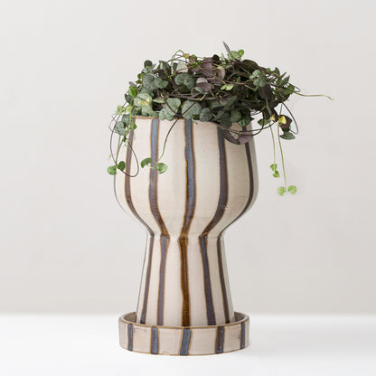 Agna glazed stoneware plant pot